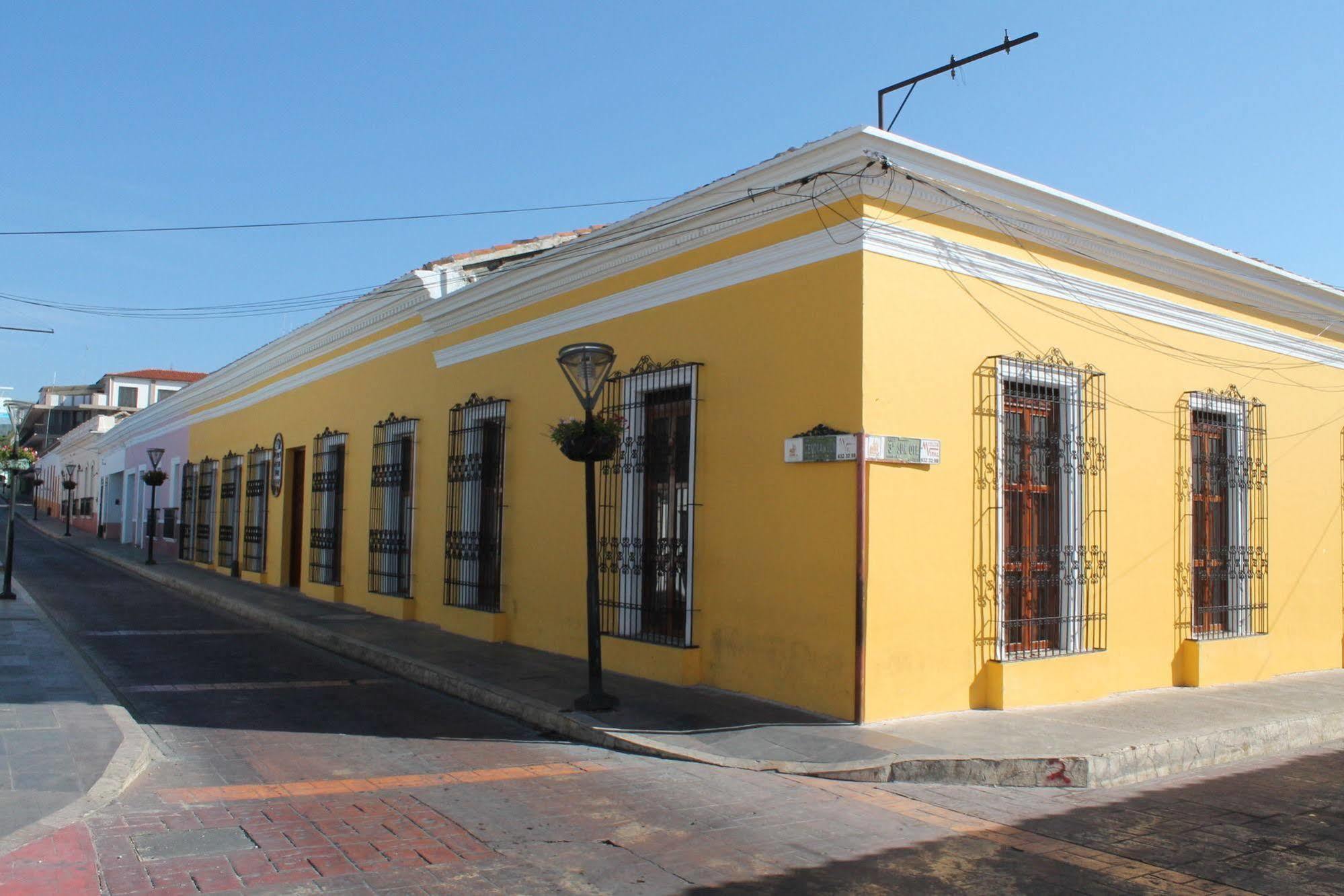 Отель La Casa Del Marques Комитан-де-Домингес Экстерьер фото