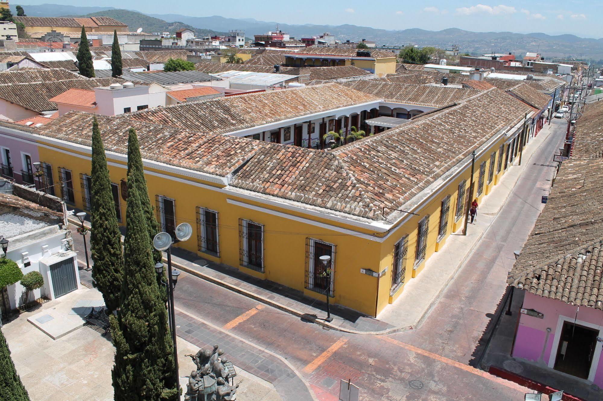 Отель La Casa Del Marques Комитан-де-Домингес Экстерьер фото